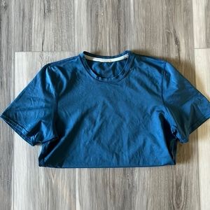 Patagonia women’s t shirt blue